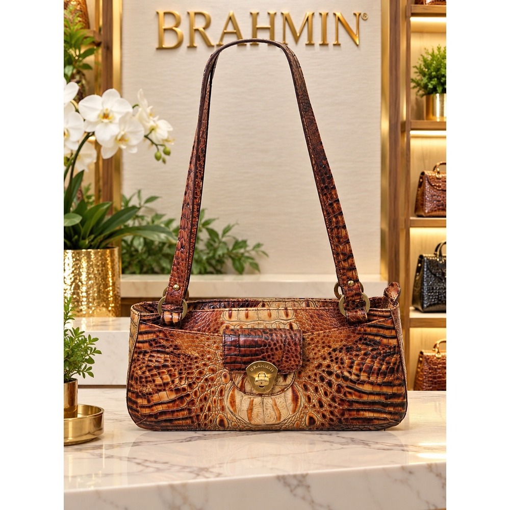 BR17 Brahmin vintage Baguette Mary shoulder bag